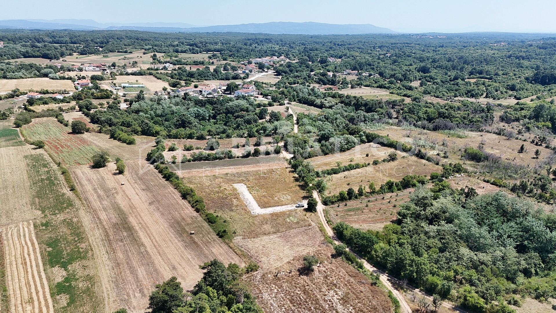 Nekretnina u Žminju