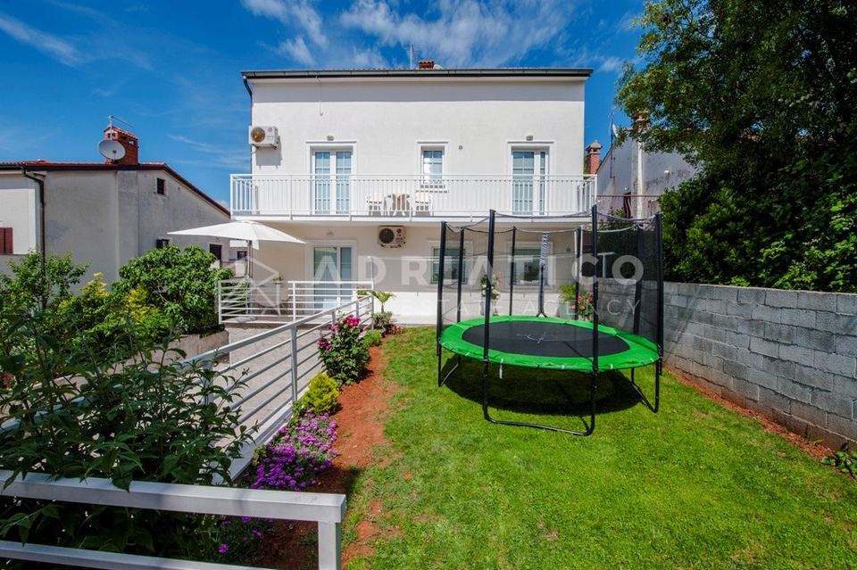 Hiša u Rovinj, 356m², 9 soba