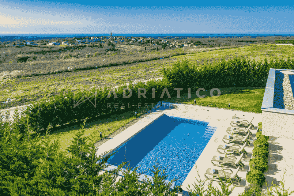 House u Brtonigla, 341m², 3 sobe