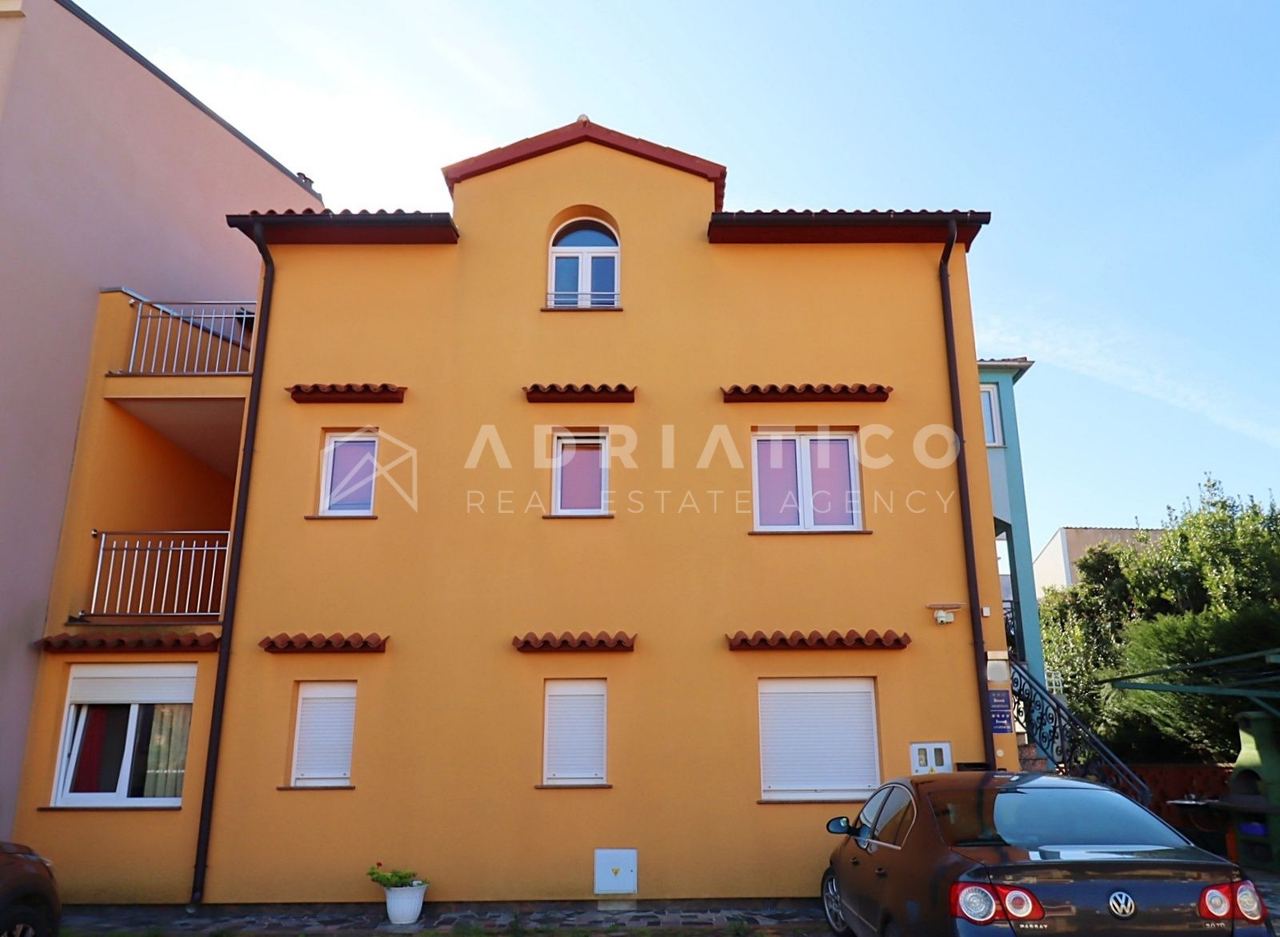 Hiša u Rovinj, 400m², 7 soba