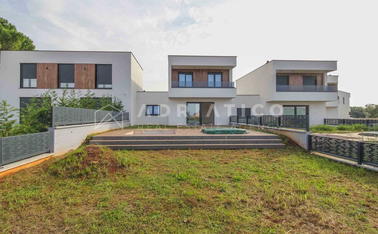 Haus u Poreč, 140m², 3 sobe