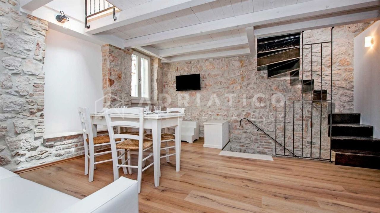 Haus u Rovinj, 142m², 4 sobe
