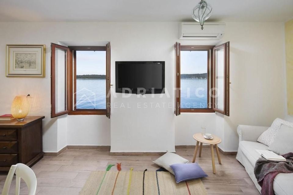 Haus u Rovinj, 95m², 3 sobe
