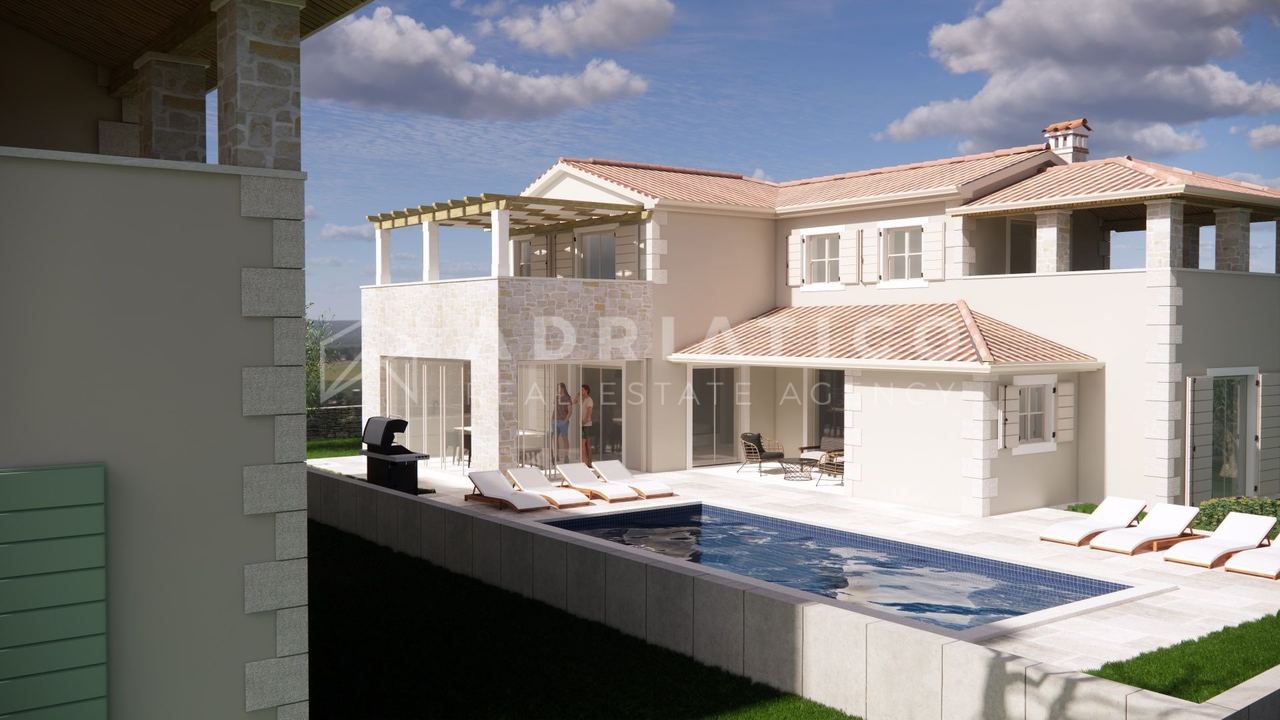 Land u Tinjan, 541m²