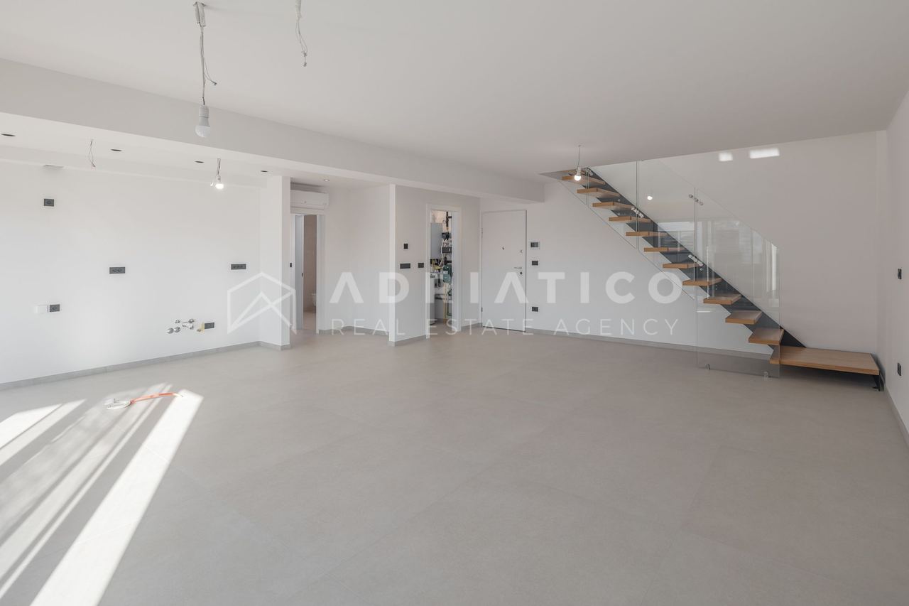 Apartment u Rovinj, 180m², 4 sobe